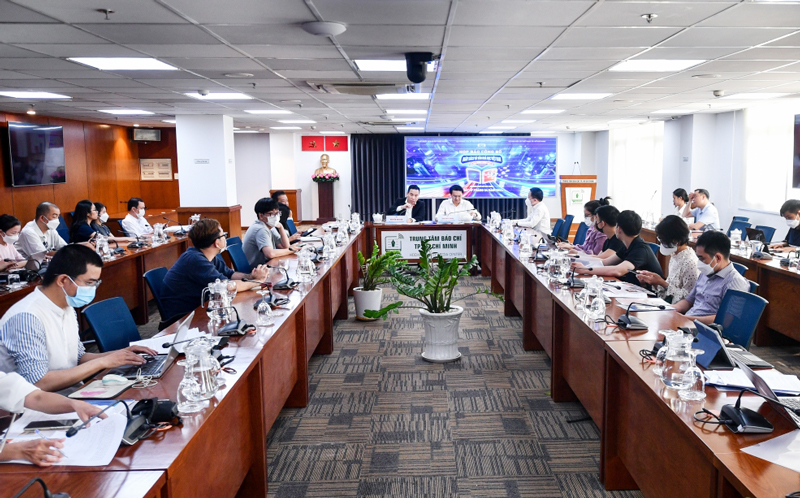Diverse activities during first Vietnam Book and Reading Culture